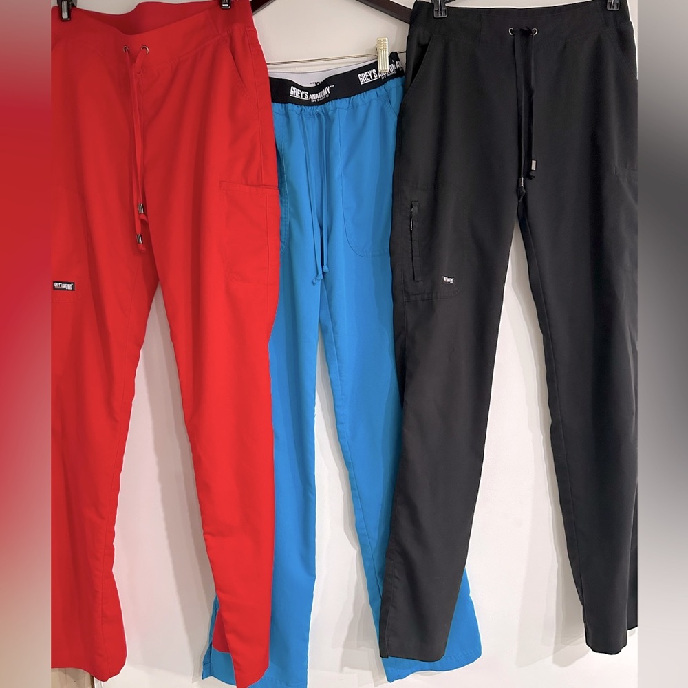 Greys Anatomy XS Tall pant lot
